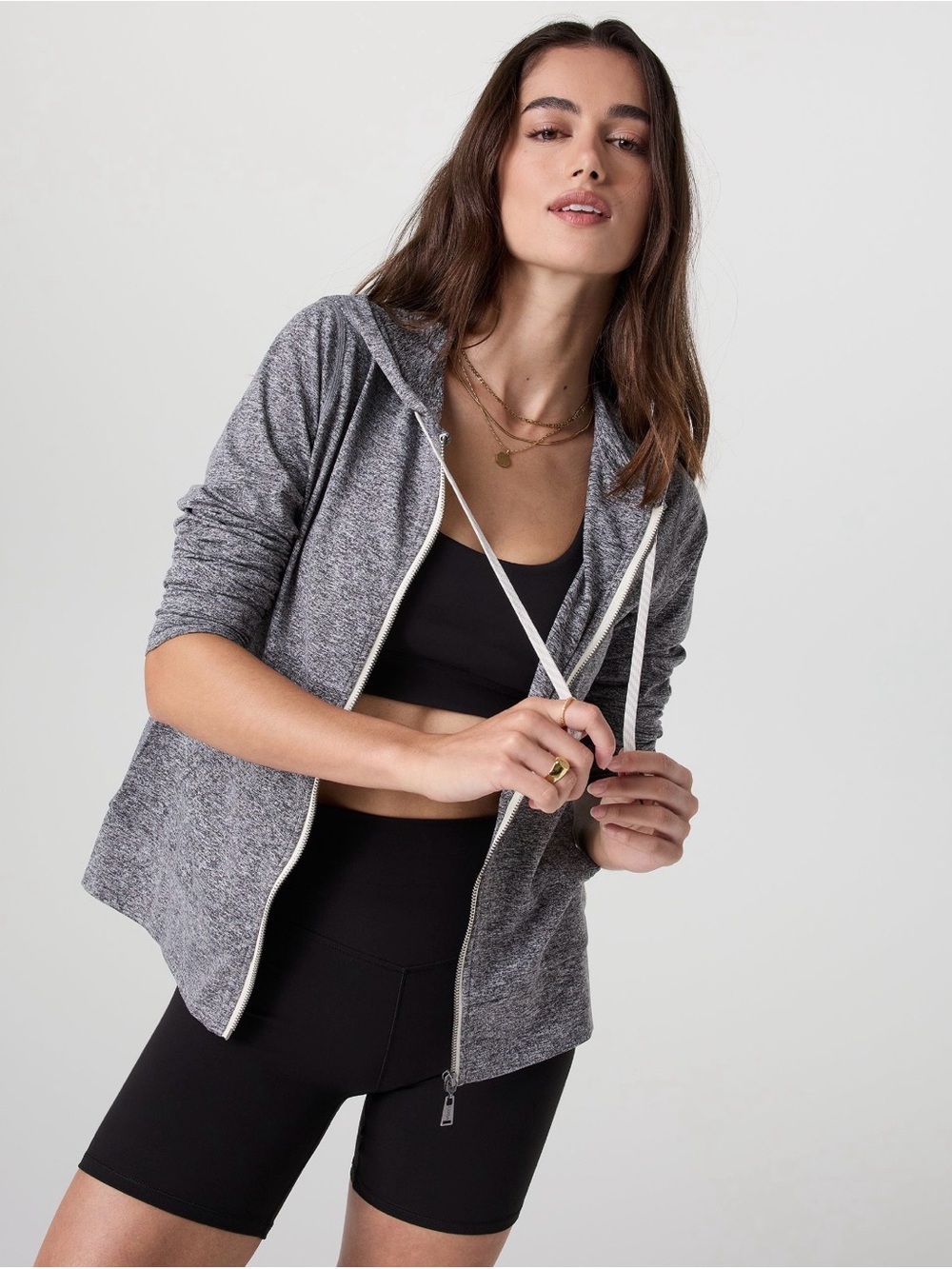 Vuori Halo Performance Hoodie in Heather Grey, Women’s Small Full Zip Sweatshirt